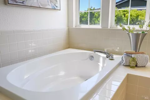15 Moore Rd, Novato, CA 94949 photo 37