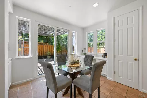 15 Moore Rd, Novato, CA 94949 photo 16