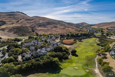 View/Area - 6052 Stonehouse Dr, Vallejo, CA 94591 photo 7 of 7