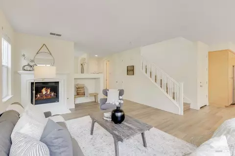 Living - 6052 Stonehouse Dr, Vallejo, CA 94591 photo 2 of 3