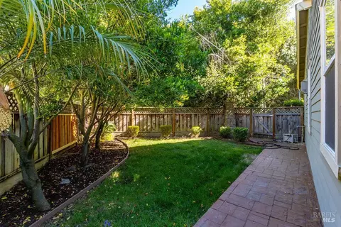 Exterior - 6052 Stonehouse Dr, Vallejo, CA 94591 photo 9 of 14