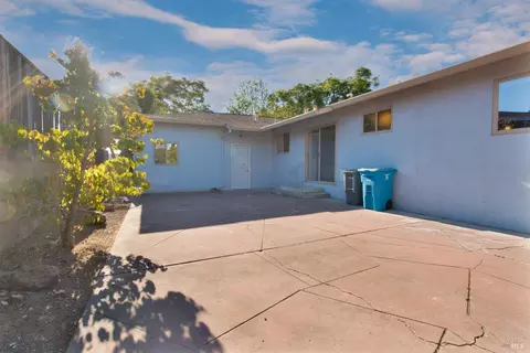 112 Fairfax Ct, Vallejo, CA 94591 photo 28