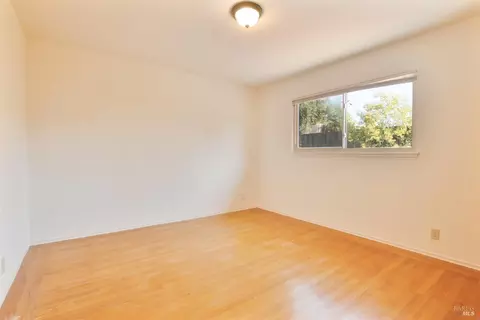 112 Fairfax Ct, Vallejo, CA 94591 photo 25