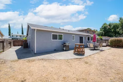 1726 Gershwin Cir, Fairfield, CA 94533 photo 29