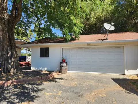 Exterior - 1751 Hearst Willits Rd, Willits, CA 95490 photo 8 of 12
