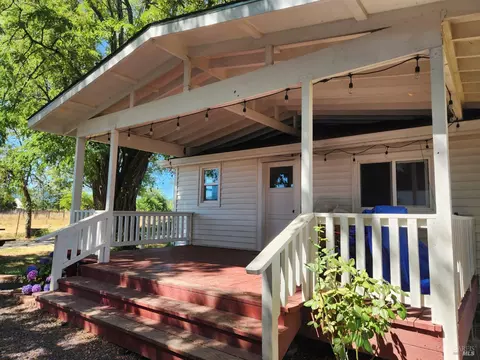 Exterior - 1751 Hearst Willits Rd, Willits, CA 95490 photo 7 of 12