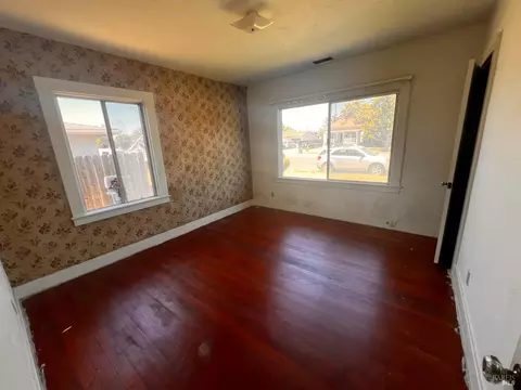Bedroom - 817 Broadway St, Fairfield, CA 94533 photo 3 of 4
