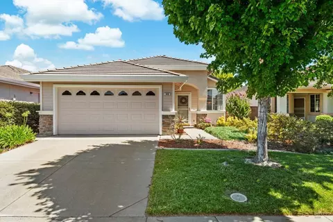 348 Trellis Ln, Vacaville, CA 95687