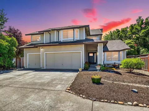 Exterior - 688 Natalie Dr, Windsor, CA 95492 photo 2 of 6