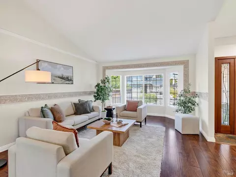 Living - 688 Natalie Dr, Windsor, CA 95492 photo 3 of 6