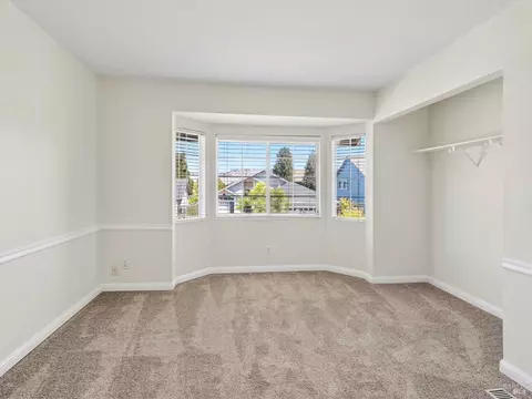 Bedroom - 688 Natalie Dr, Windsor, CA 95492 photo 1 of 7