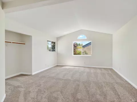 Bedroom - 688 Natalie Dr, Windsor, CA 95492 photo 5 of 7