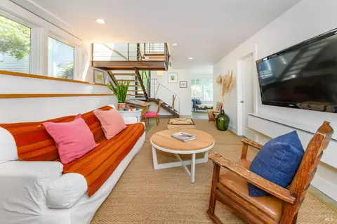 Living - 537 Browning St, Mill Valley, CA 94941 photo 8 of 10
