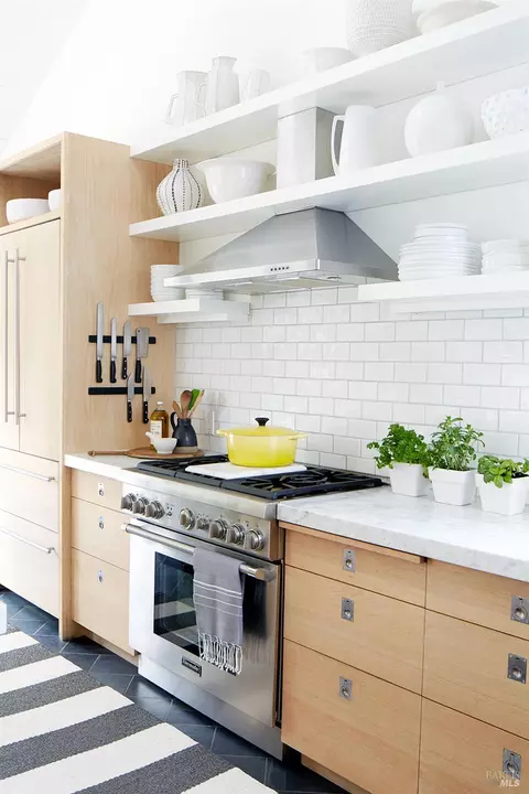 Kitchen - 537 Browning St, Mill Valley, CA 94941 photo 2 of 6