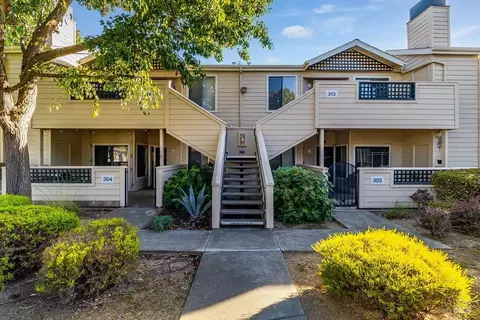 1201 Glen Cove Pkwy #313, Vallejo, CA 94591