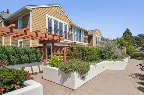 82 Neds Way, Tiburon, CA 94920 photo 2