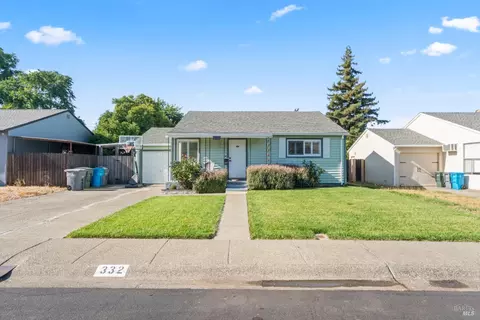 332 Cottonwood St, Vacaville, CA 95688