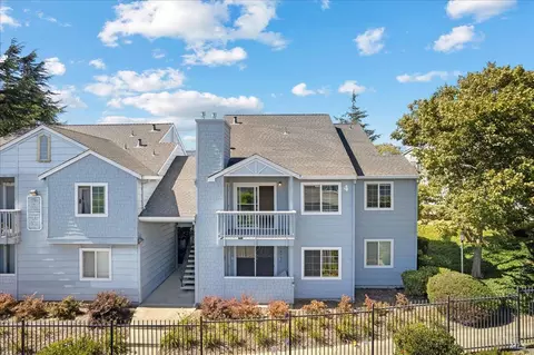 Exterior - 159 Lighthouse Dr, Vallejo, CA 94590 photo 2 of 4