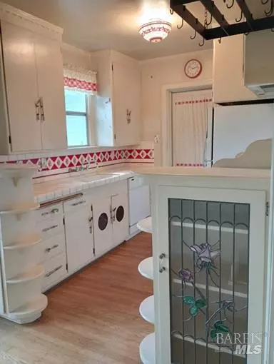 Kitchen - 361 Steffan St, Vallejo, CA 94591 photo 1 of 5