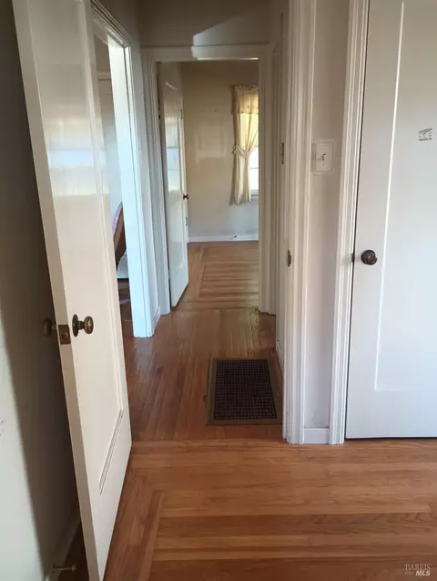 Entry Way - 361 Steffan St, Vallejo, CA 94591 photo 1 of 1