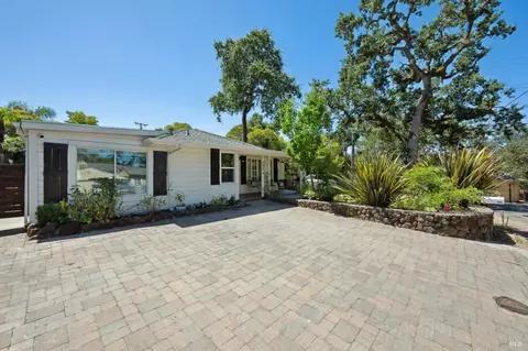 Exterior - 104 Bernhard Ave, Sonoma, CA 95476 photo 6 of 20