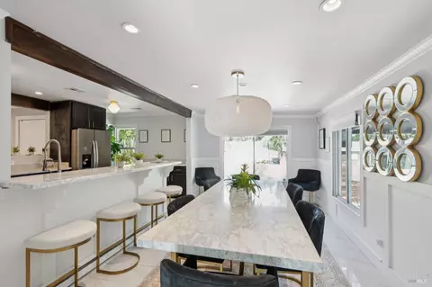 Dining - 104 Bernhard Ave, Sonoma, CA 95476 photo 4 of 4
