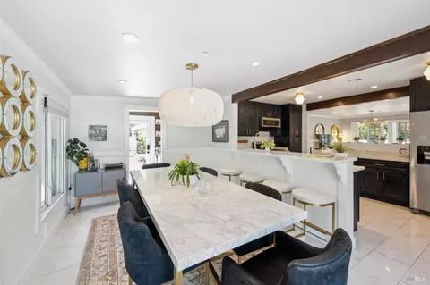 Dining - 104 Bernhard Ave, Sonoma, CA 95476 photo 2 of 4