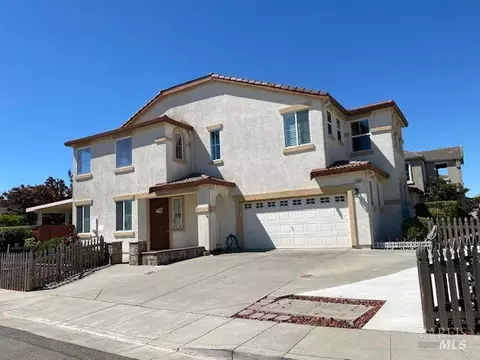 5041 N Parr Ln, Fairfield, CA 94533