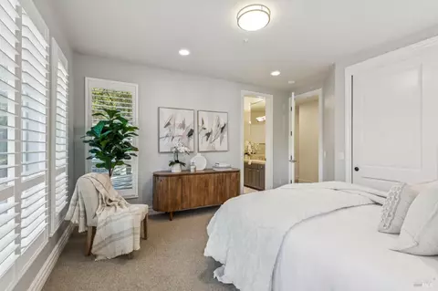 Bedroom - 6 Old Coach Rd, Napa, CA 94558 photo 11 of 14