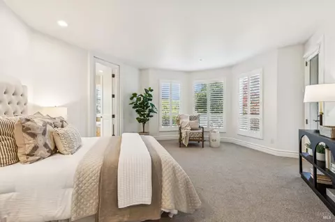 Bedroom - 6 Old Coach Rd, Napa, CA 94558 photo 6 of 14