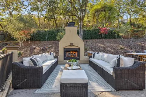 Exterior - 6 Old Coach Rd, Napa, CA 94558 photo 4 of 18