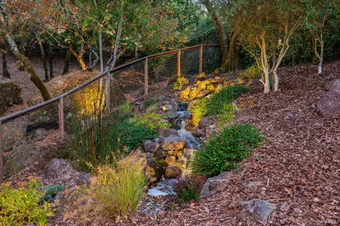 Exterior - 6 Old Coach Rd, Napa, CA 94558 photo 8 of 18