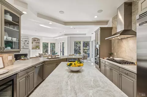Kitchen - 6 Old Coach Rd, Napa, CA 94558 photo 5 of 7