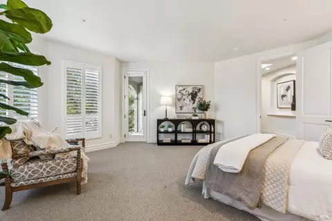 Bedroom - 6 Old Coach Rd, Napa, CA 94558 photo 8 of 14