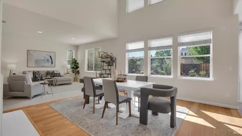 Dining - 3003 Overlook Dr, Vallejo, CA 94591 photo 1 of 2