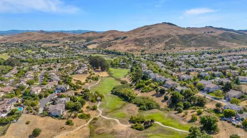 View/Area - 3003 Overlook Dr, Vallejo, CA 94591 photo 5 of 6