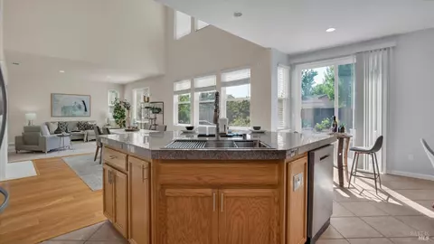 Kitchen - 3003 Overlook Dr, Vallejo, CA 94591 photo 5 of 5