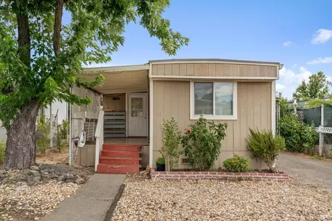 4801 N State St #33, Ukiah, CA 95482