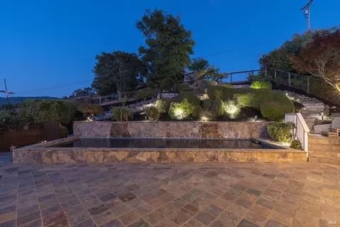 Exterior - 106 Quarry Dr, Napa, CA 94559 photo 17 of 21