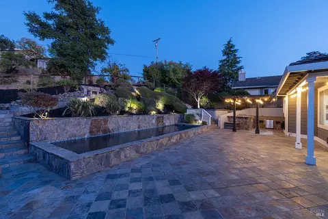 Exterior - 106 Quarry Dr, Napa, CA 94559 photo 15 of 21