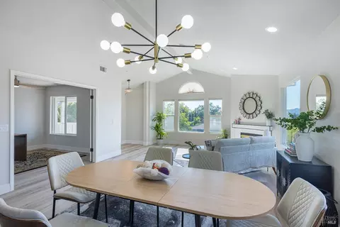 Dining - 106 Quarry Dr, Napa, CA 94559 photo 2 of 6