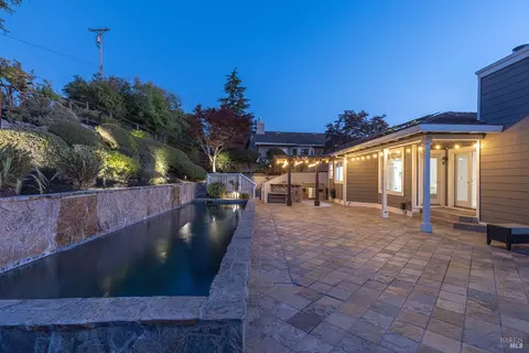 Exterior - 106 Quarry Dr, Napa, CA 94559 photo 16 of 21
