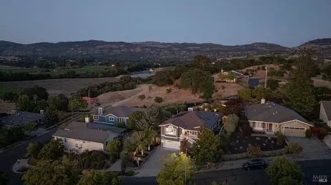 View/Area - 106 Quarry Dr, Napa, CA 94559 photo 2 of 5