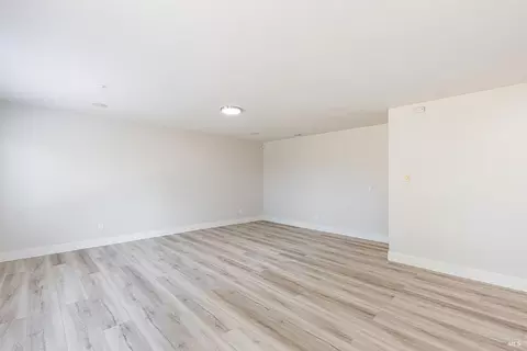 Living - 106 Quarry Dr, Napa, CA 94559 photo 6 of 6