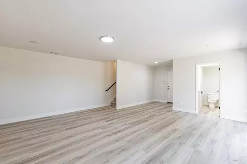 Living - 106 Quarry Dr, Napa, CA 94559 photo 5 of 6