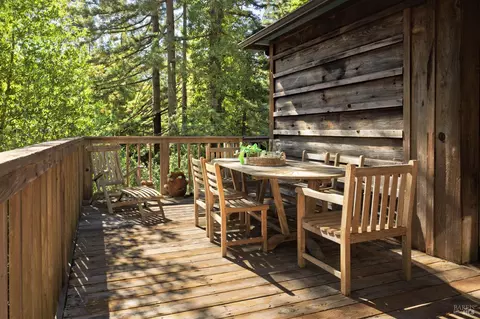 Exterior - 6 Wainwright Pl, Mill Valley, CA 94941 photo 3 of 4