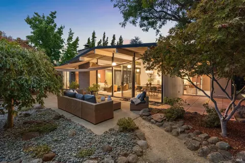 Exterior - 12 Mount Susitna Ct, San Rafael, CA 94903 photo 1 of 24