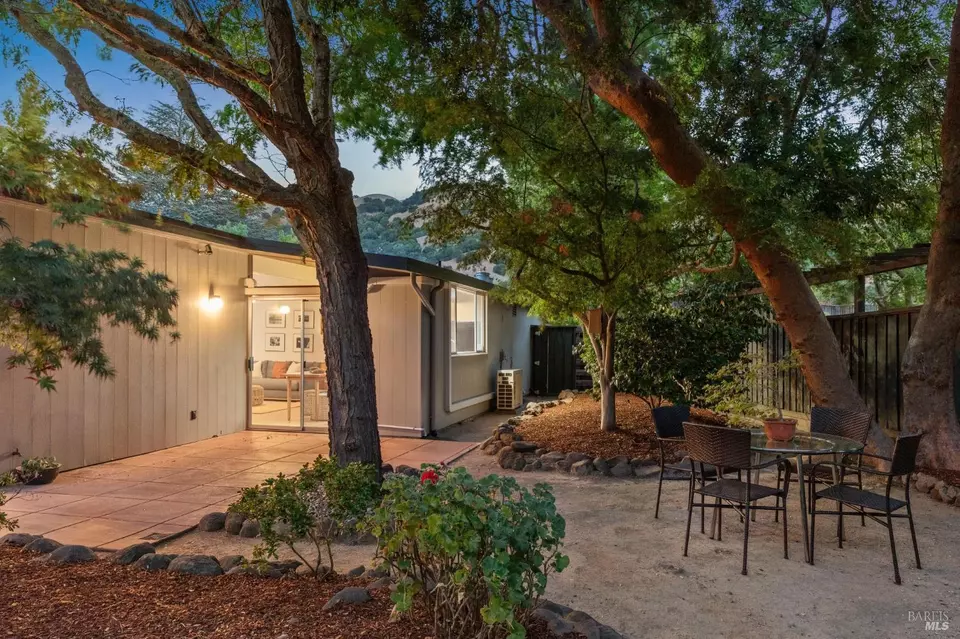 Exterior - 12 Mount Susitna Ct, San Rafael, CA 94903 photo 24 of 24
