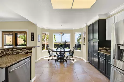 Kitchen - 3105 Cherry Valley Cir, Fairfield, CA 94534 photo 7 of 8