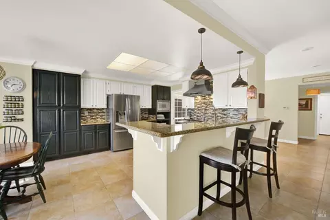 Kitchen - 3105 Cherry Valley Cir, Fairfield, CA 94534 photo 6 of 8